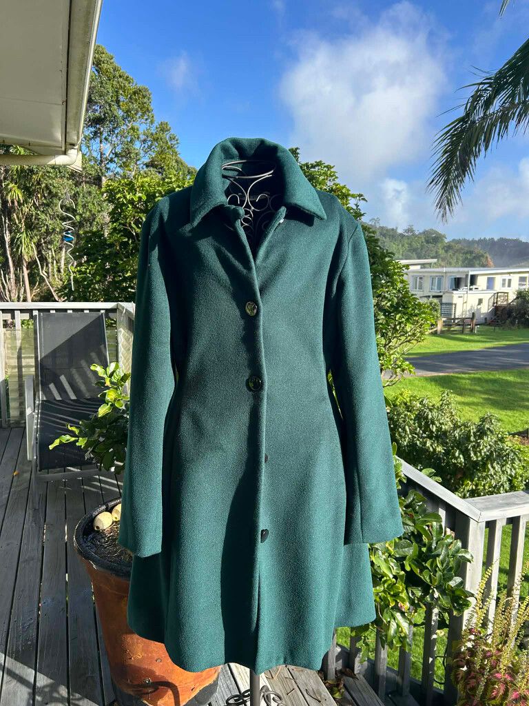 Ruby velvet green coat S10, worn once