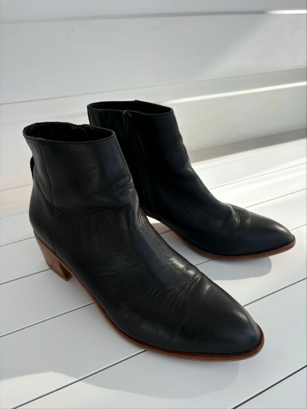 Isabella Anselmi Black Leather Ankle Boots