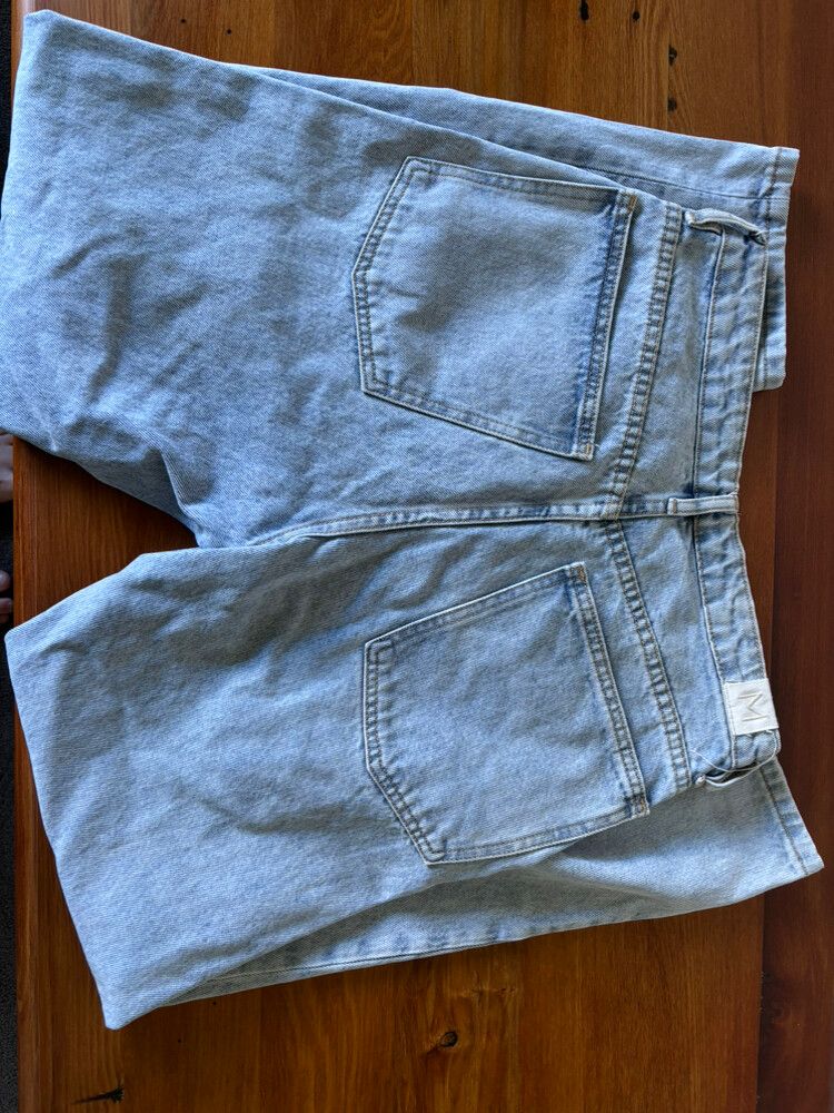Marle Light Wash Straight Leg Jeans