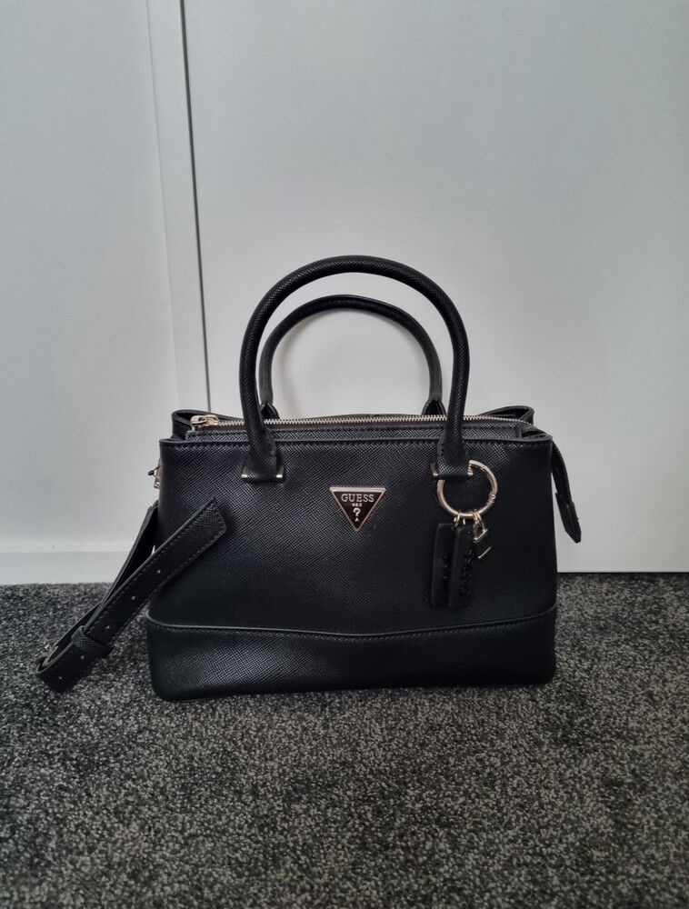 Guess Cordelia Luxury Satchel in black