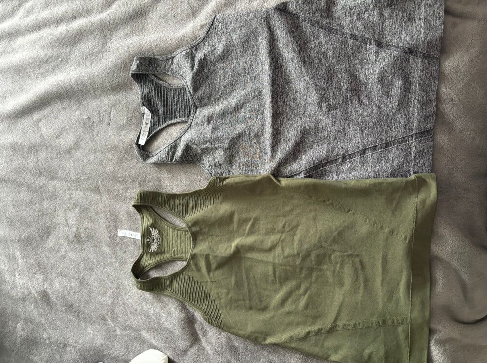 Nz muscle Tank Tops
