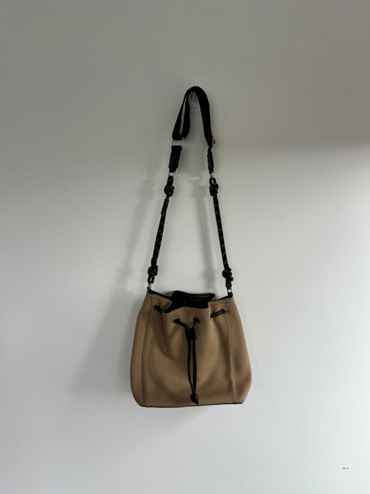 Country Road Beige and Black Bucket Bag