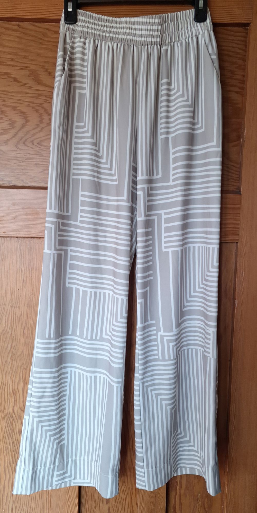 KOOKAI khaki Geometric Print Pants