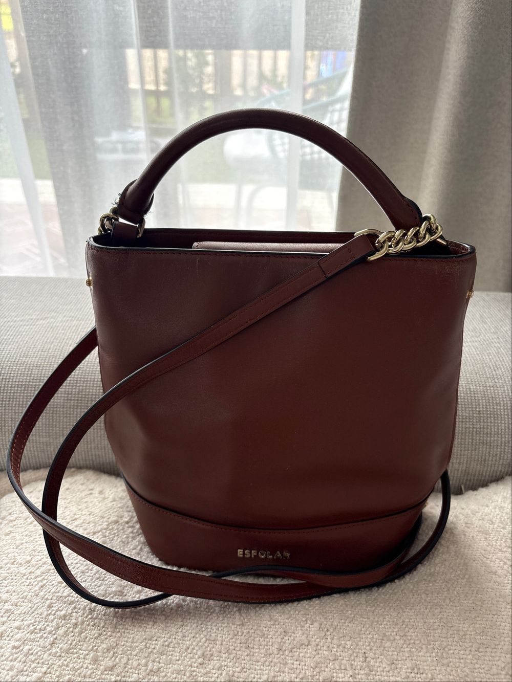 Esfolan Brown Bucket Bag