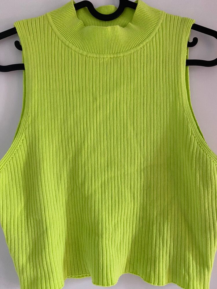 Green Fluorescent Neon Crop Top 8-10 Women’s Or Teen 16 Years
