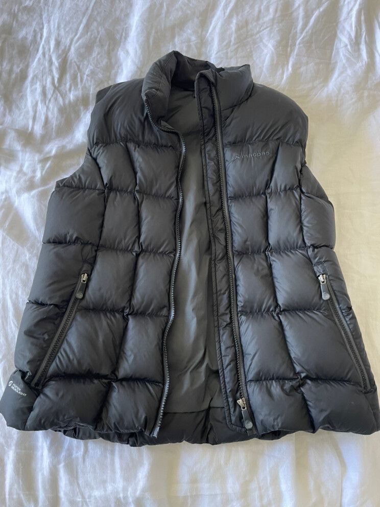 puffer vest macpac