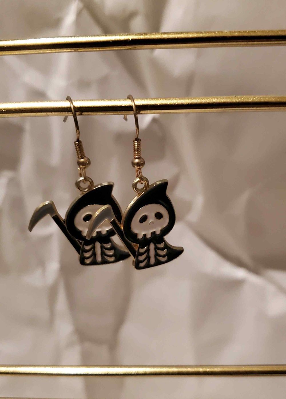 Cute Gothic Skull Earrings