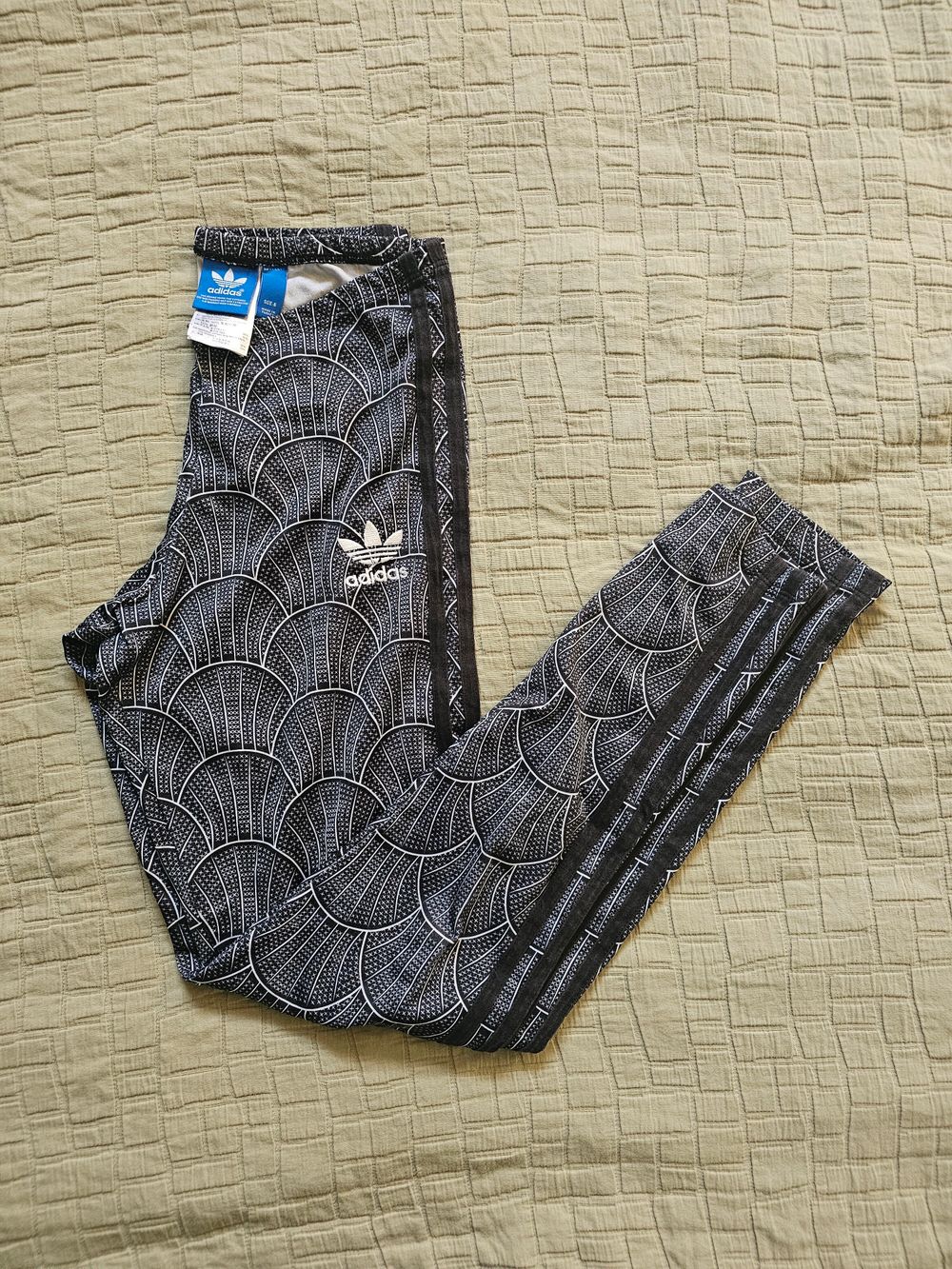 Adidas Patterned Black and White Leggings Size XS