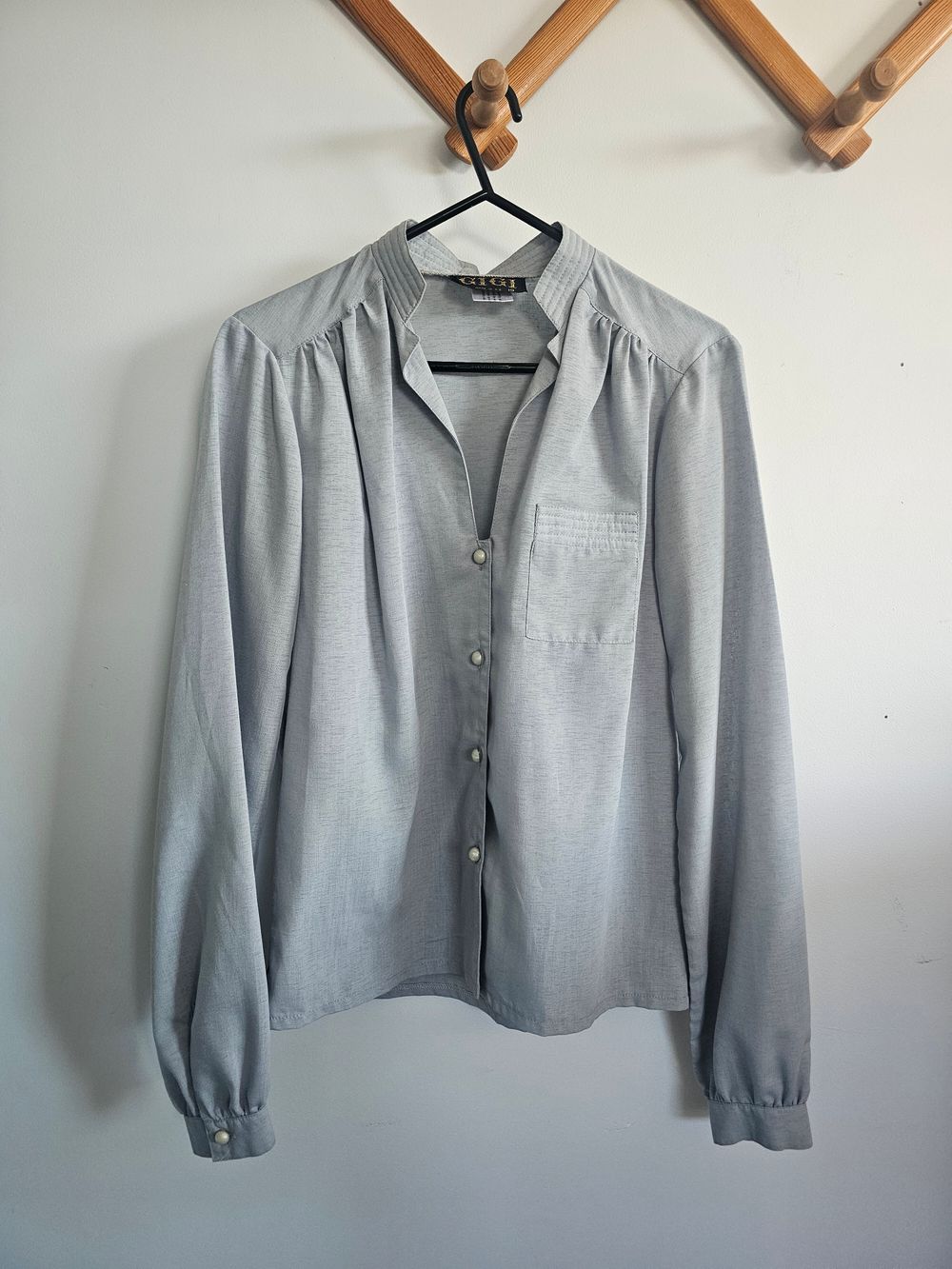 Gi Gi Vintage powder blue Blouse Size 8