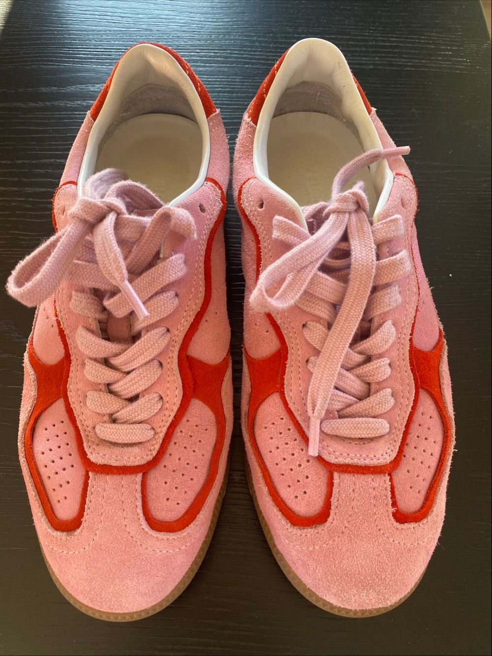 Alohas rife sea pink sneakers - size 8