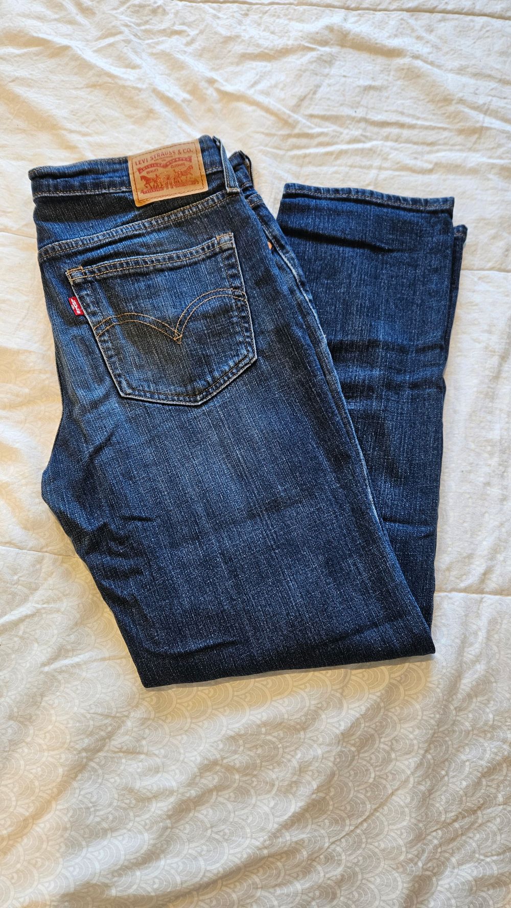 Levi's Dark Wash Boyfriend Jeans