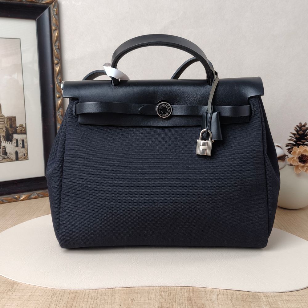 Hermès Shoulder Bag Herbag 31 Black Canvas Canvas Berliner