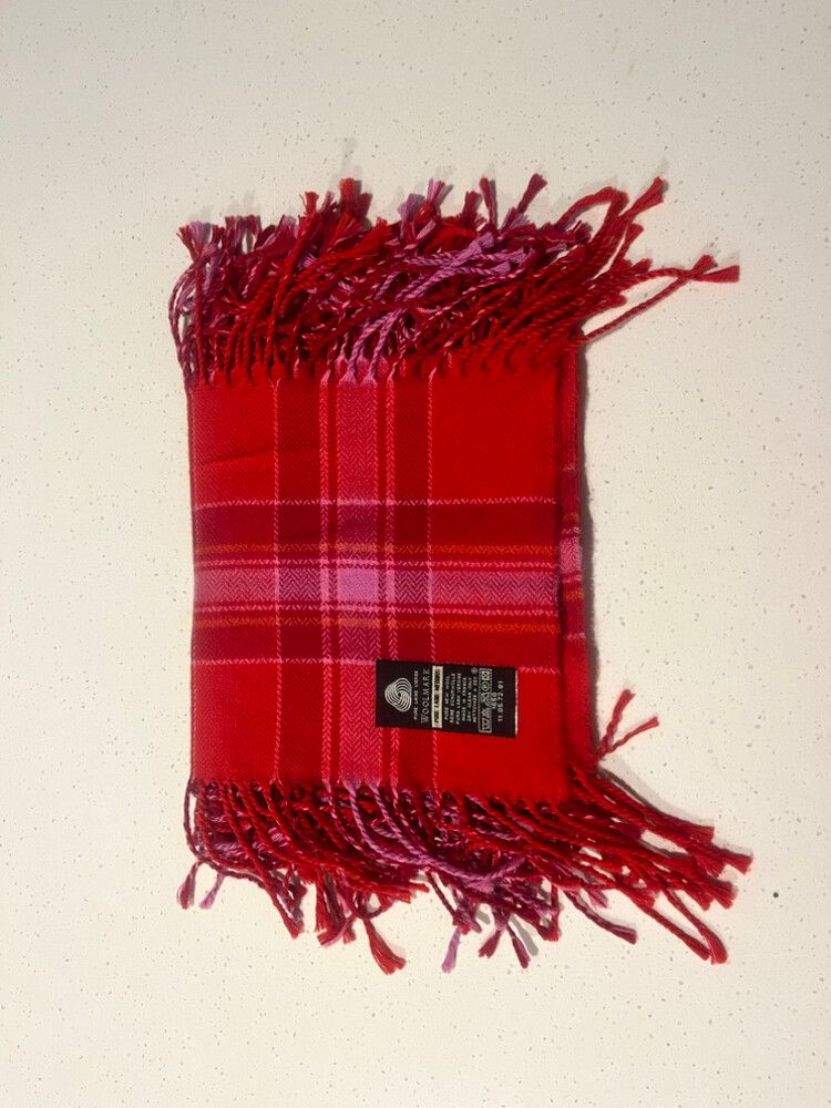 pure Merino Fringed scarf