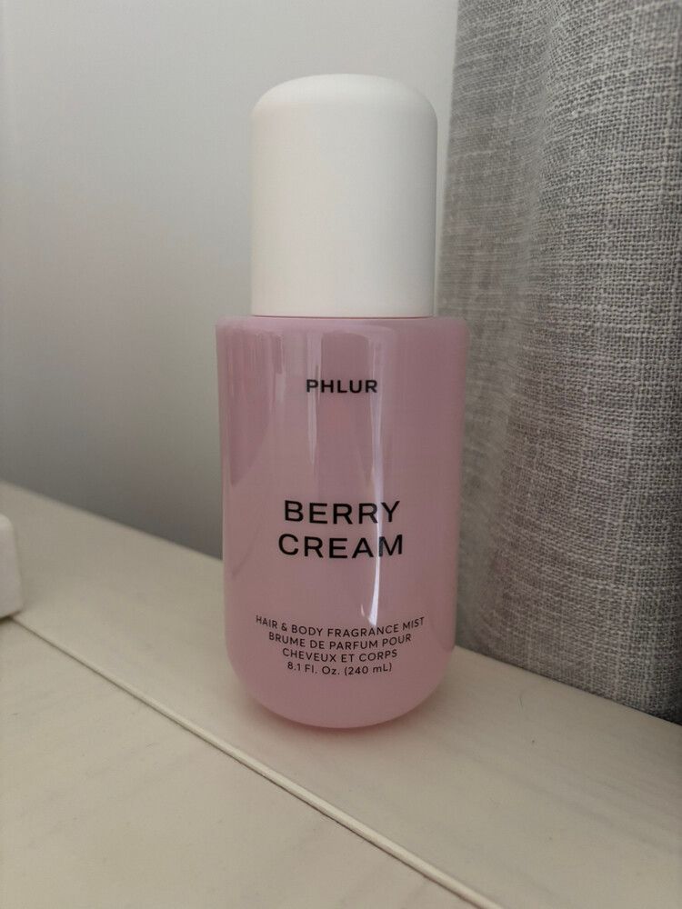 Phlur Berry Cream Fragrance Mist