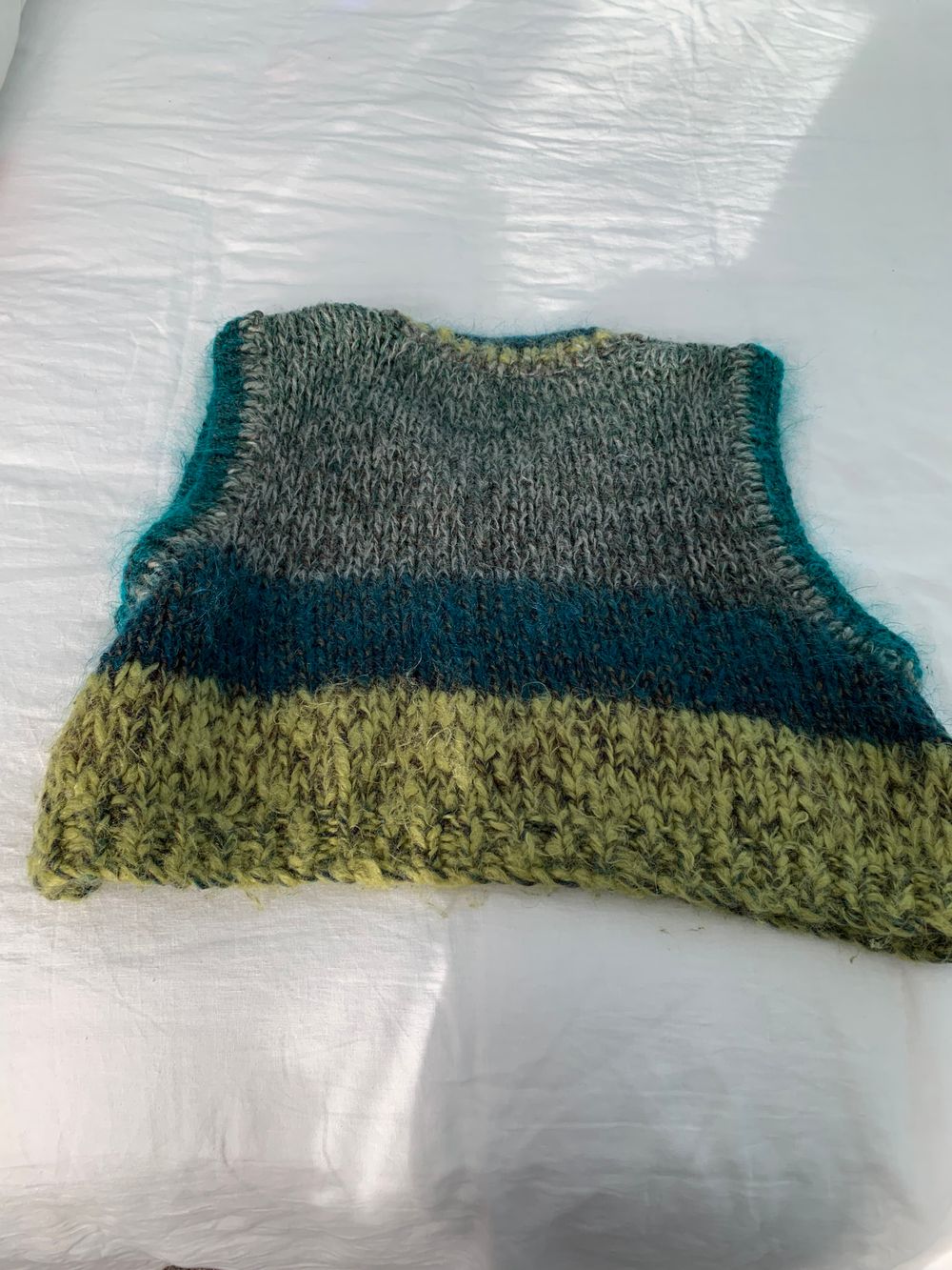 Itchy Multicolour Knit Vestc
