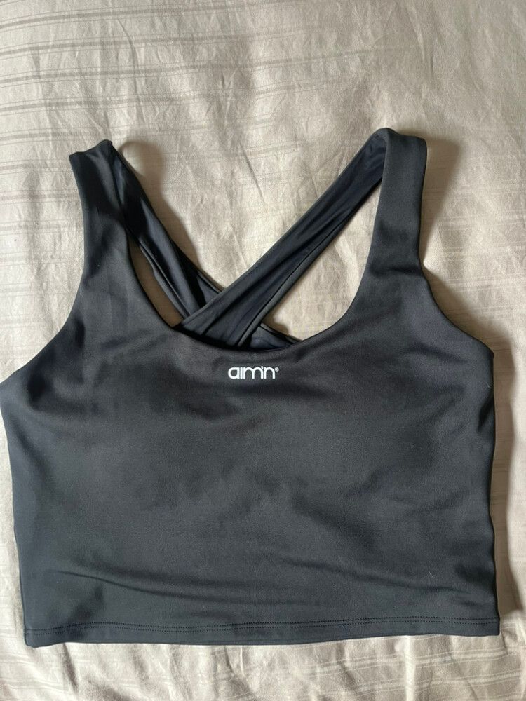 Aim'n Black Cropped Workout Top