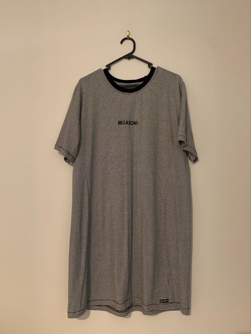Billabong - Billabong Striped T-shirt Dress on Designer Wardrobe