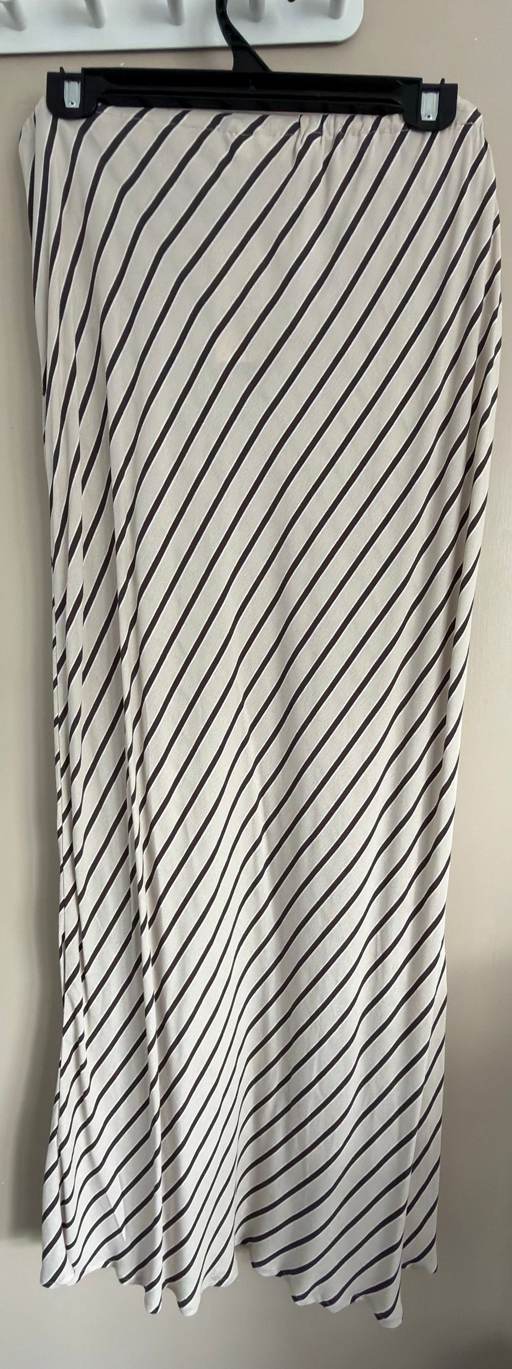 Glassons - Maxi Skirt