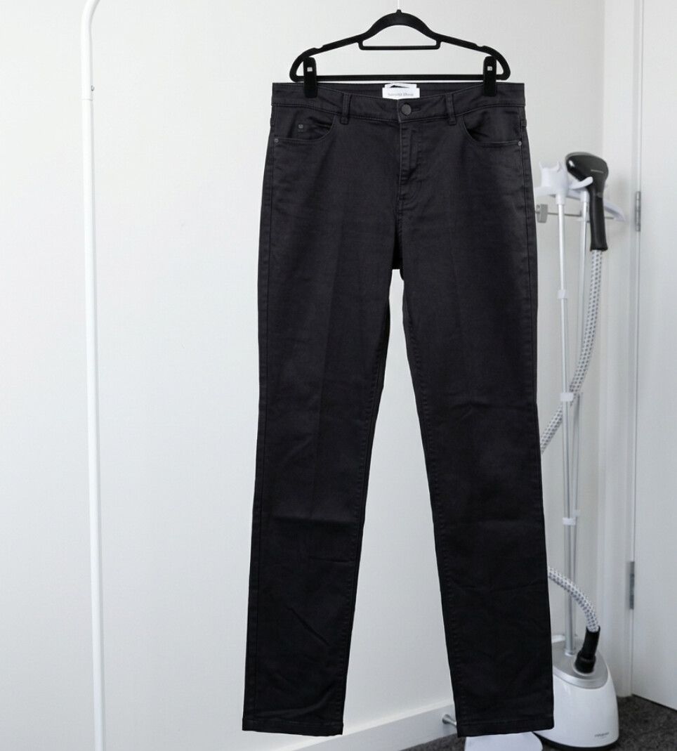 Veronika Maine Black Jeans