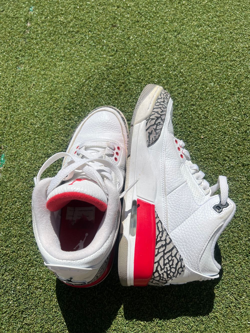 Super rare Air Jordan 3 Retro Hall of Fame, White, True Blue, and Varsity Red colorway.