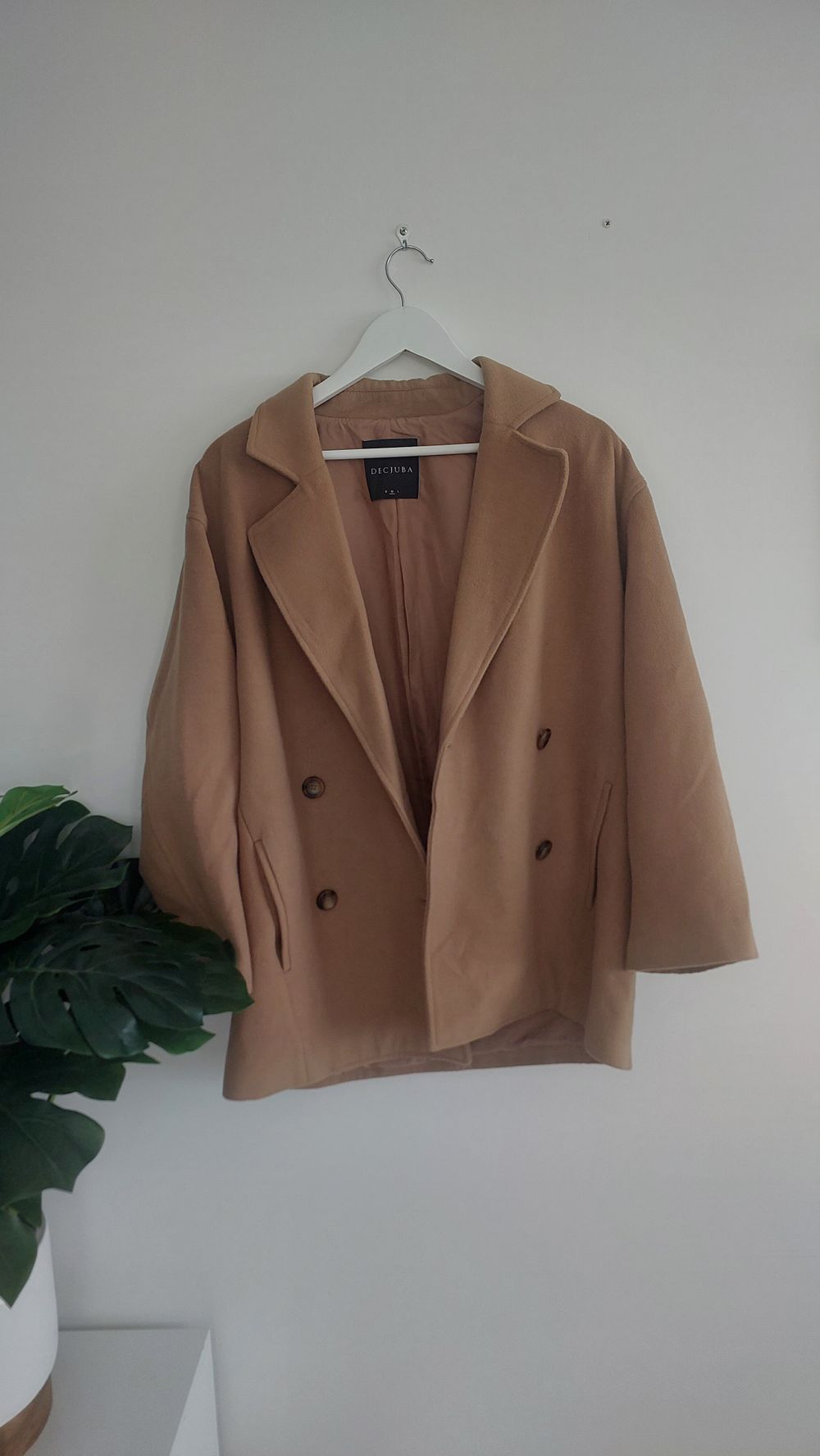 Decjuba Beige Double Breasted Coat