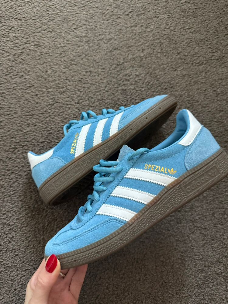 Adidas Spezial Sneakers