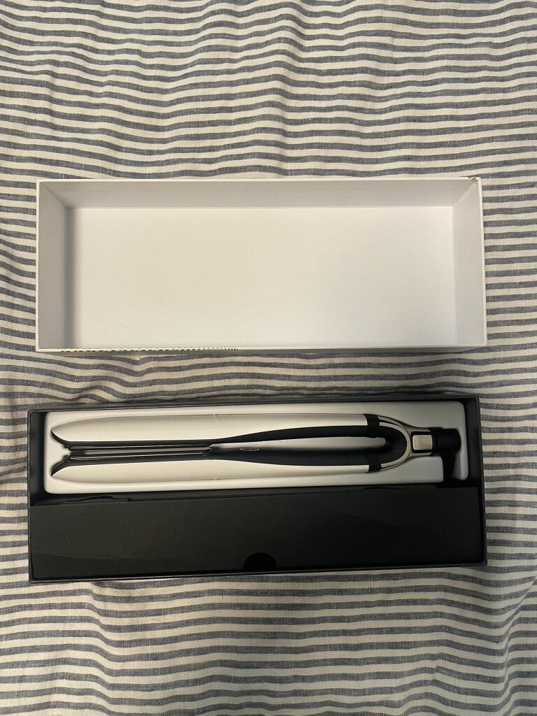 GHD Platinum+ Hair Straightener