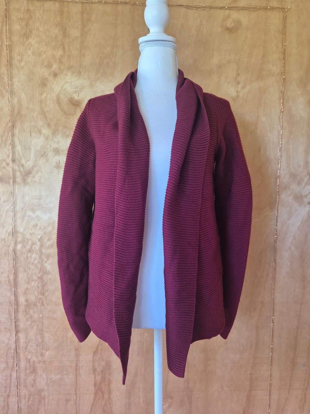Toorallie Burgundy Ribbed Knit Cardigan