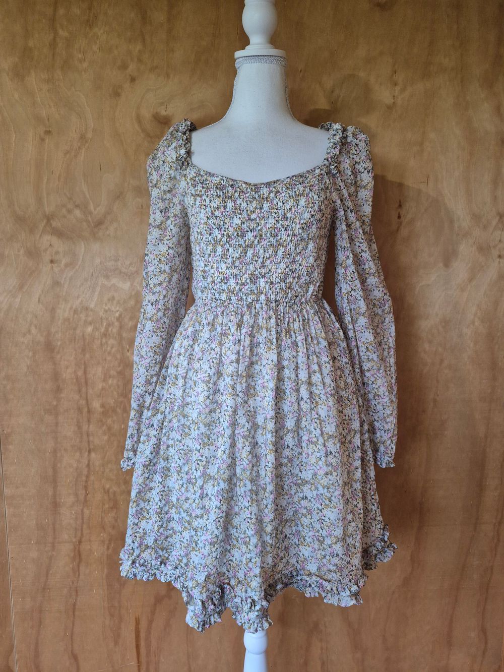 Max White Floral Smocked Mini Dress