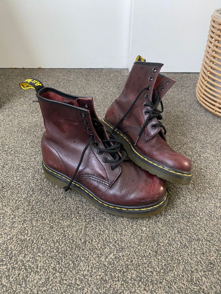 Dr Martens Cherry