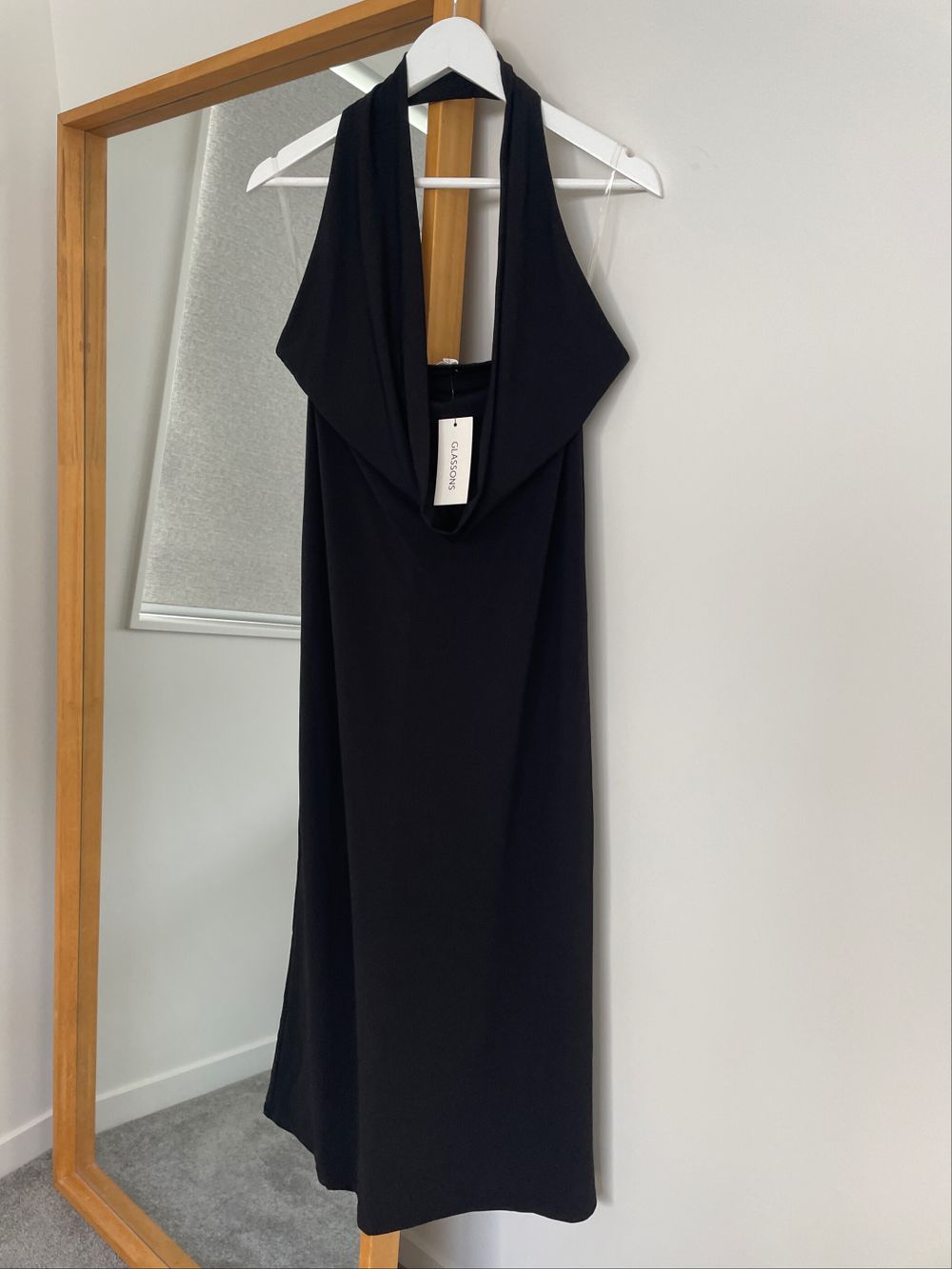 Glassons - Glassons halter dress on Designer Wardrobe