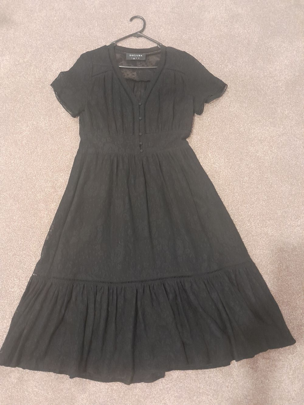 Decjuba - Black lace dress on Designer Wardrobe