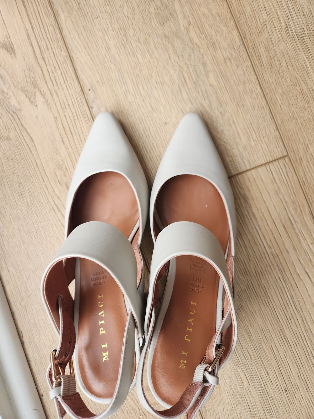 Mi Piaci Heels