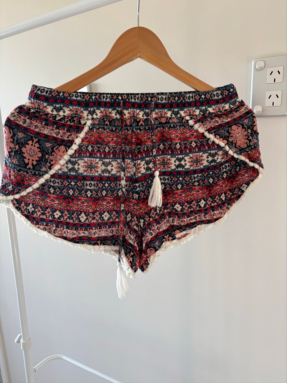 Multicolour Patterned Shorts With Tassels