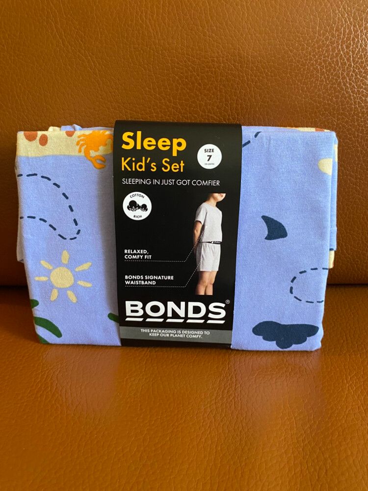 NEW! Bonds Size 7 Kids Sleep set