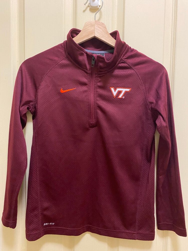 Nike Dri-Fit Half Zip Sports Top In Maroon Colour