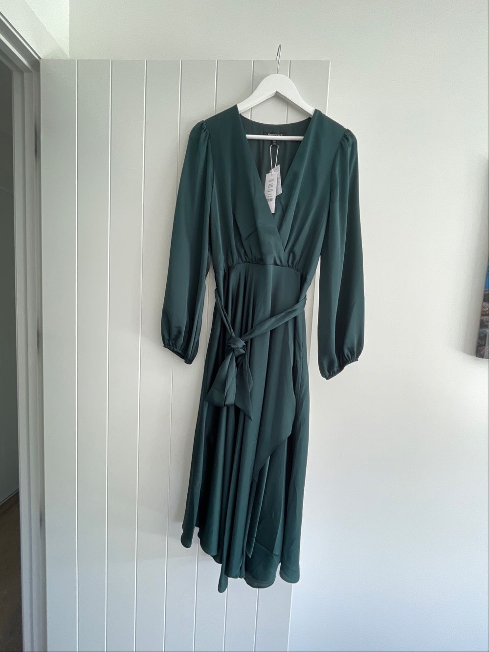 marilyn satin wrap midi dress FOREVER NEW Marilyn Satin Wrap Midi Dress