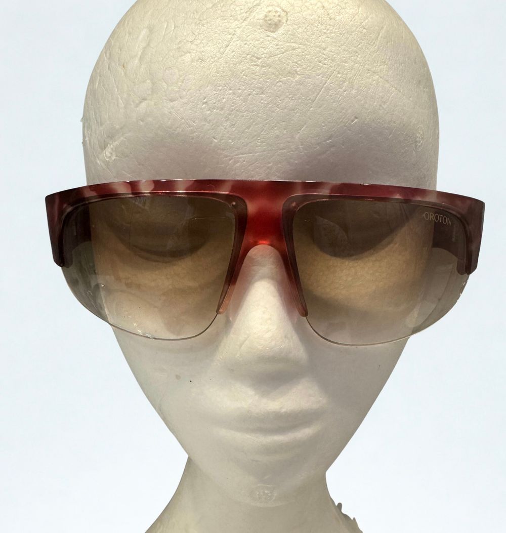 Vintage Oroton Shield Sunglasses Rose Tortoiseshell Brown Gradient Made in Italy 90s Y2K