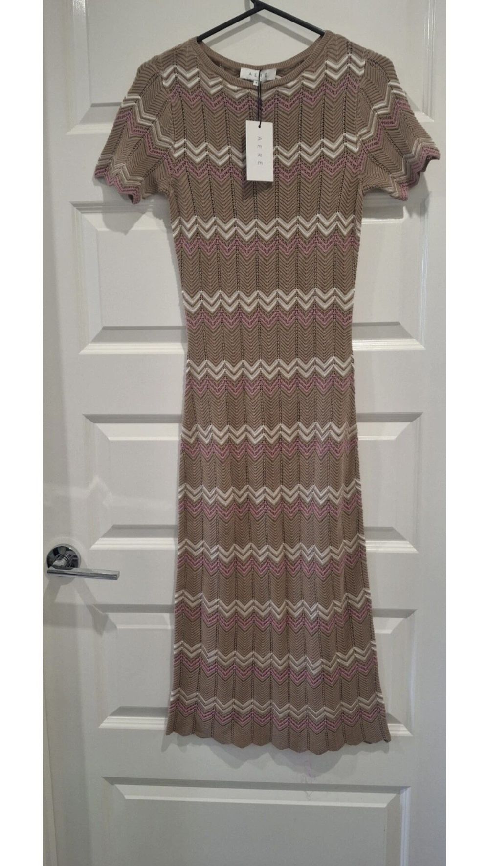 Aere - Aere Knit Midi Dress on Designer Wardrobe Aere - Aere Knit Midi Dress on Designer Wardrobe