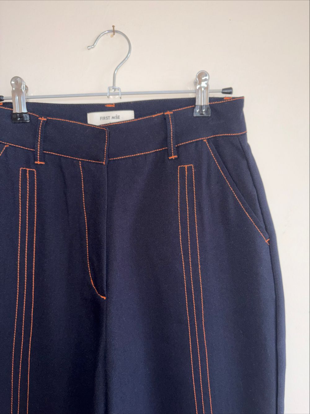 First Mśe - Navy pant with orange seam detailing