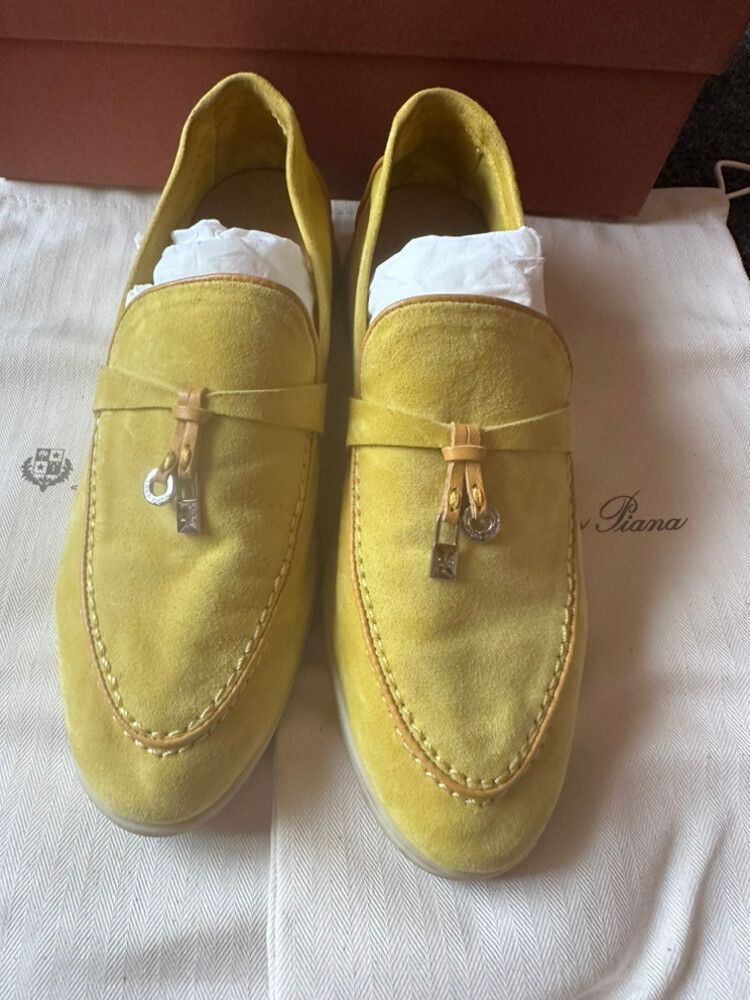 Loro Piana - Summer Charm Walk on Designer Wardrobe