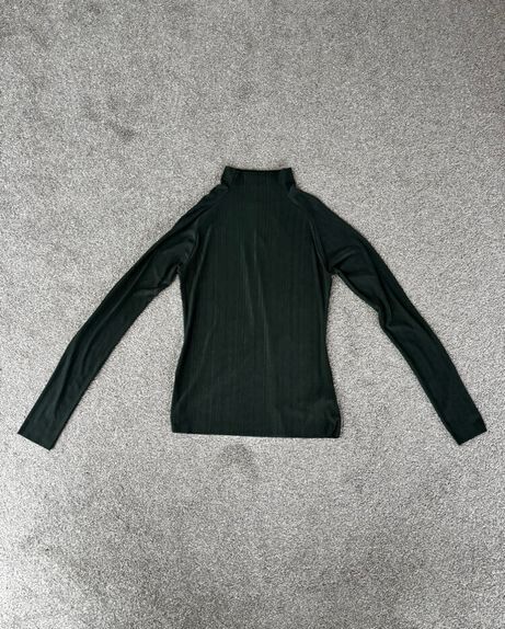 Camilla & Marc Dark Green Top
