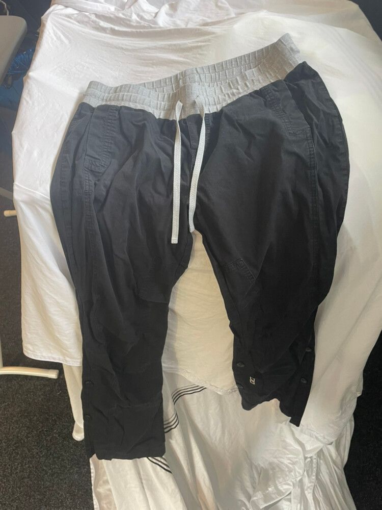 Lorna Jane pants