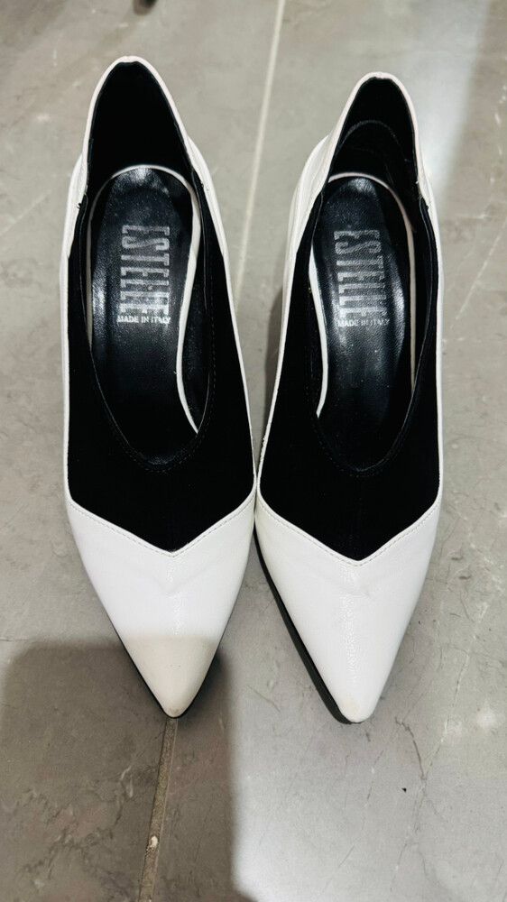 Unique design duo colour black and white heels