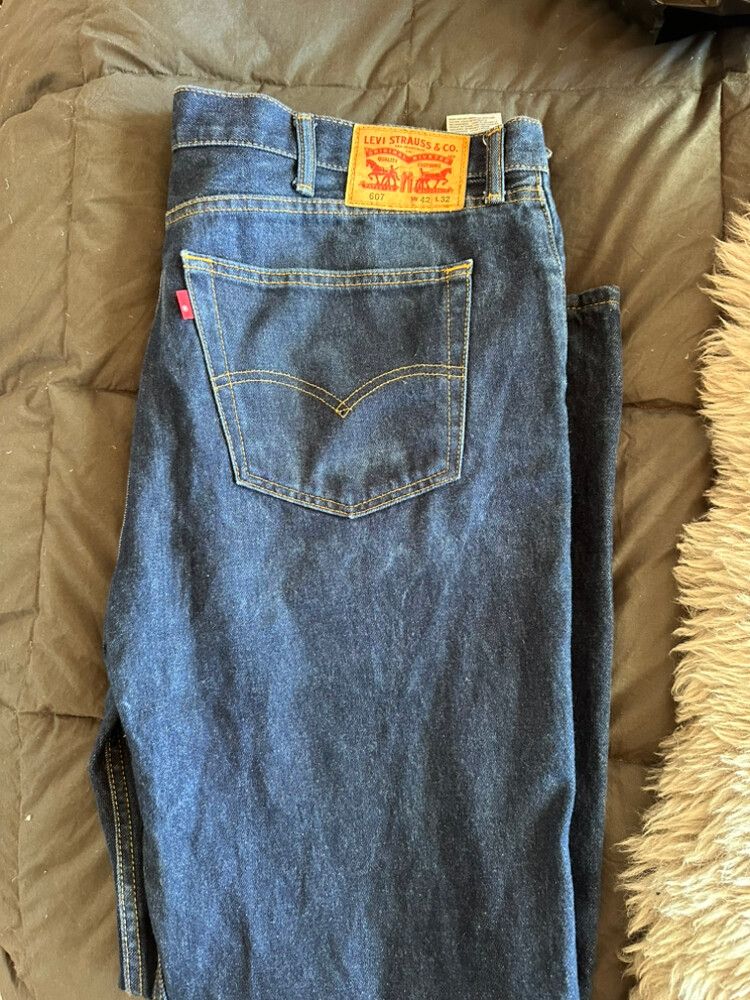 Men’s Blue Levi Jeans
