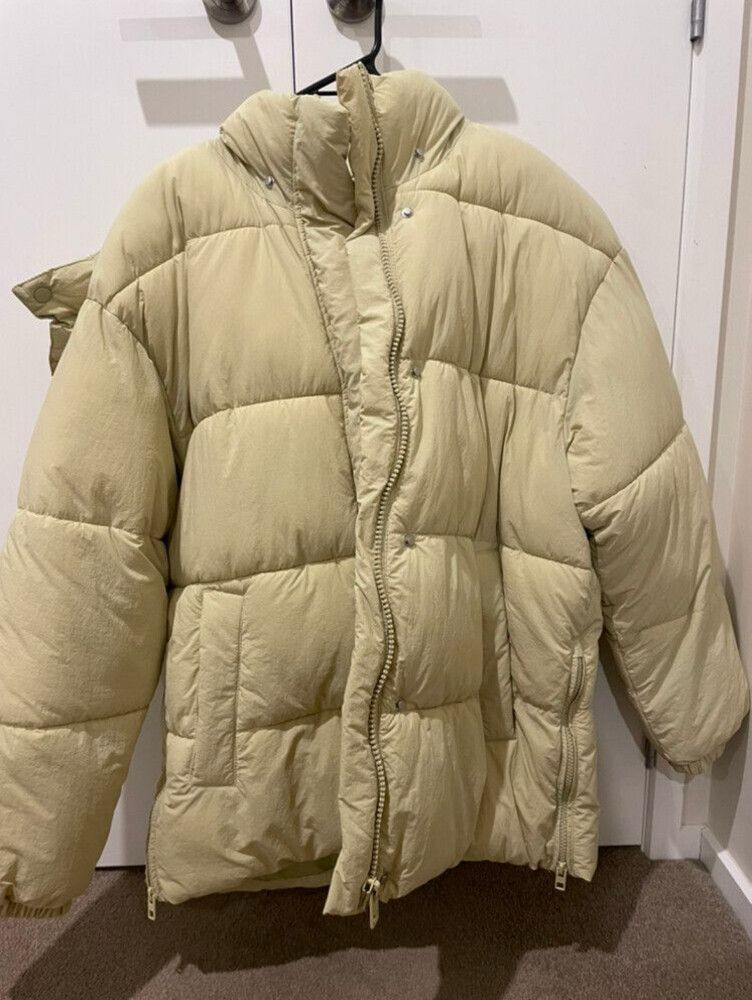 Zara puffer jacket