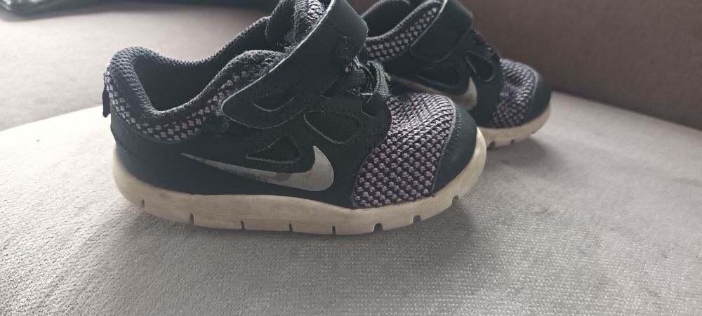 Nike Black Lilac Sneakers Size US 6C EU 22.5