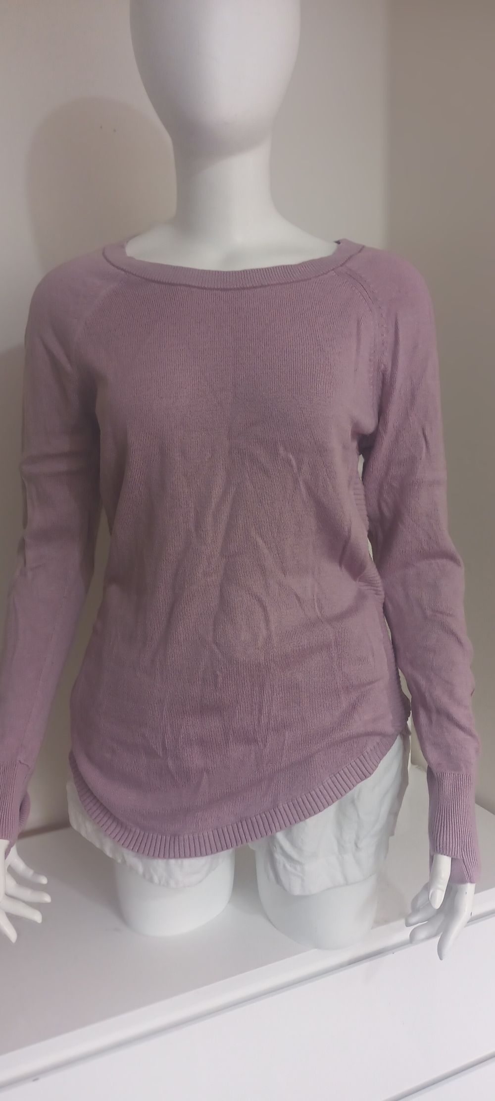 Lululemon Purple Top