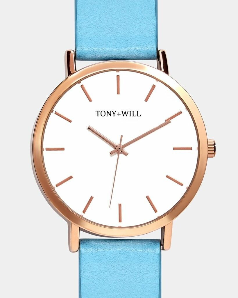 New leather wrist watch