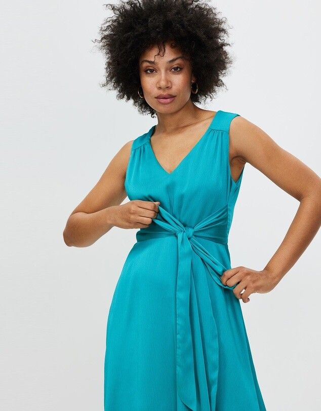 Midi dress by Review